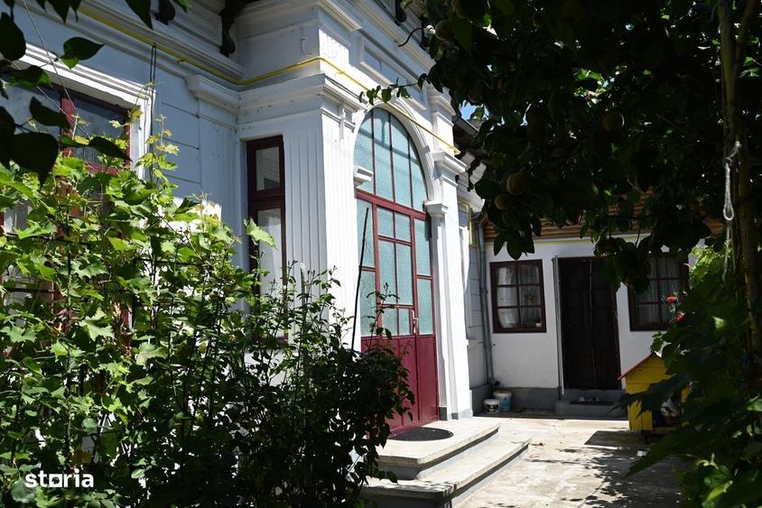 Casă cu 3 camere în Tăbăcari