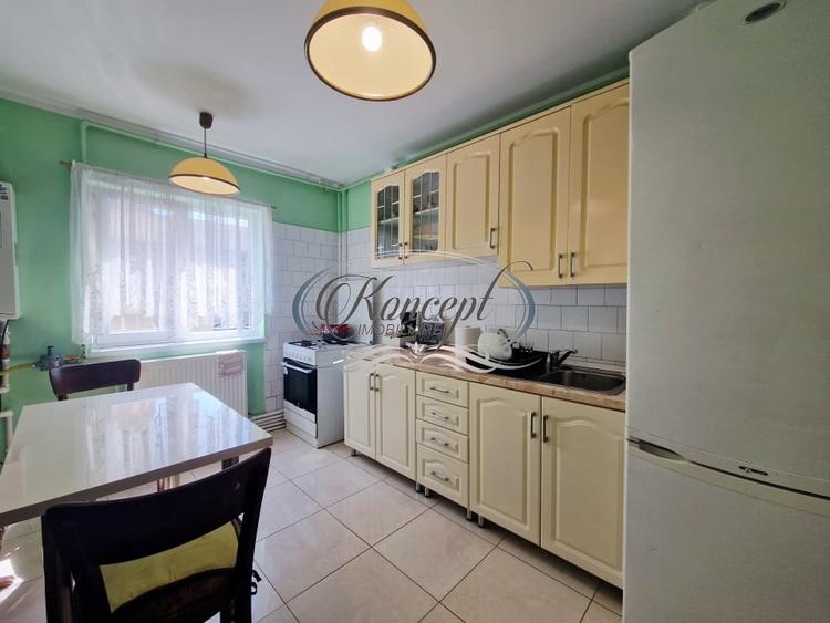 Apartament cu 3 camere decomandat, mobilat în Mărăști