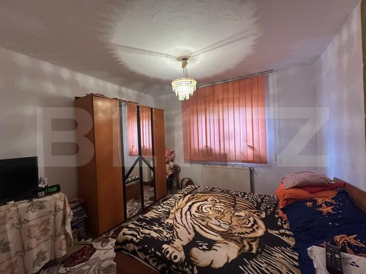 Apartament cu 2 camere decomandat, mobilat în Debarcader