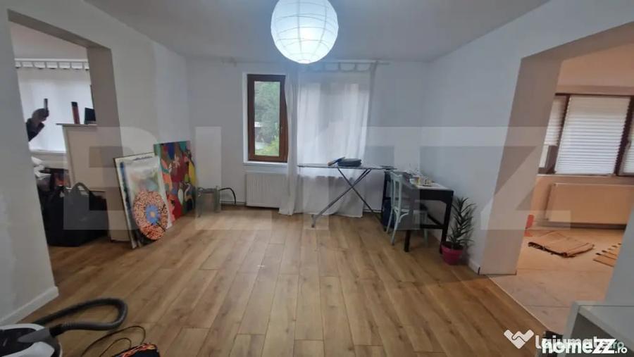 Casă cu 3 camere cu Teren 305 Mp în Schei