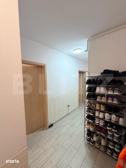 Apartament cu 3 camere, mobilat în Tractorul