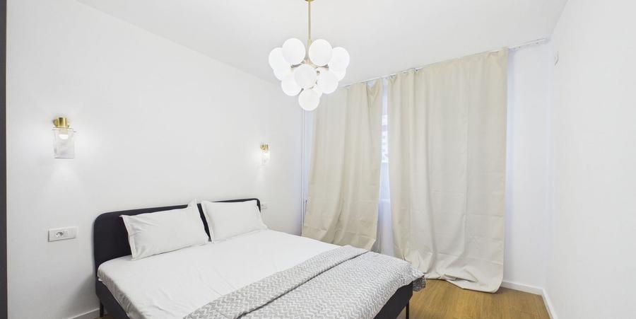 Apartament cu 3 camere decomandat în Ozana
