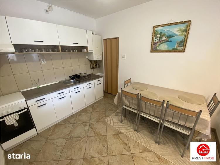 Casă cu 3 camere cu Teren 40 Mp în Criș
