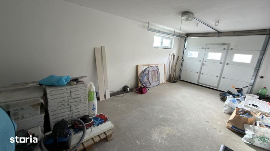 Casă cu 4 camere cu Teren 600 Mp în Chinteni