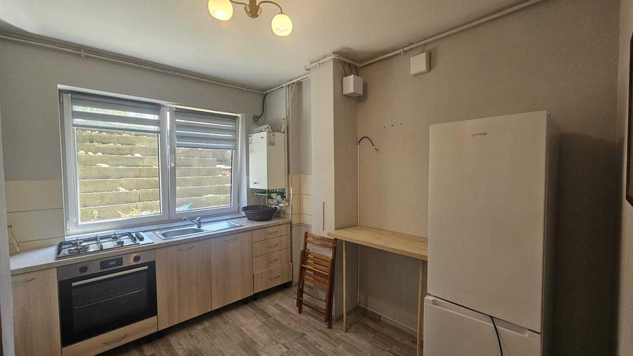 De inchiriat Garsoniera demisol - complet mobilata si utilata Avantgarden 3 Brasov - 8