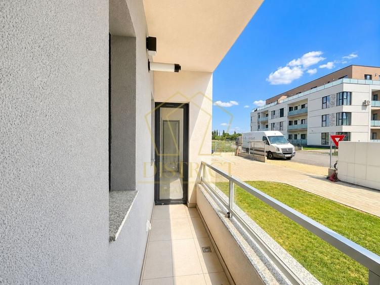 Apartament cu 2 camere decomandat, mobilat în Torontalului