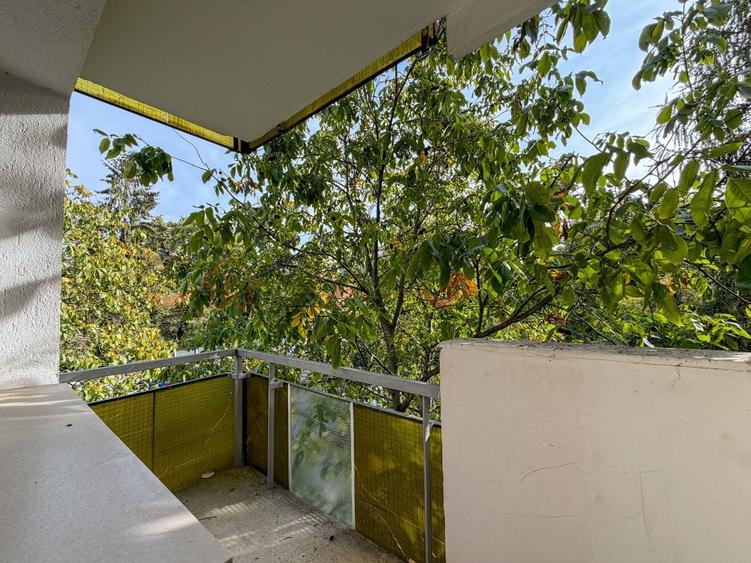 Apartament cu 4 camere decomandat, mobilat în Zorilor