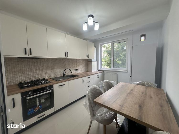 Apartament cu 2 camere semidecomandat, mobilat în Central