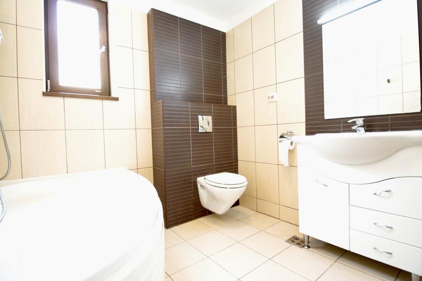 Apartament cu 4 camere decomandat, mobilat în Prelungirea Ghencea