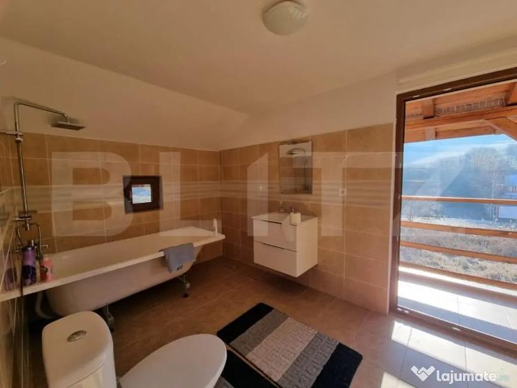 Casă cu 4 camere cu Teren 6300 Mp în Someșeni