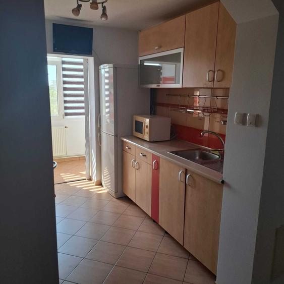 Apartament cu 3 camere decomandat în Mihai Bravu