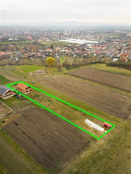 Casă individuală cu 5 camere cu Teren 752 Mp în Oșorhei