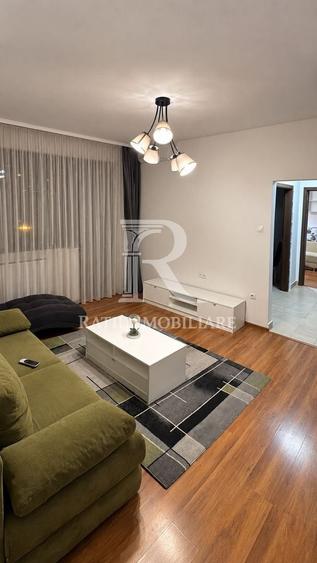 Apartament cu 3 camere semidecomandat, mobilat în Gării