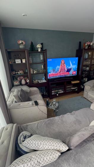 Duplex cu 5 camere cu Canalizare în Est