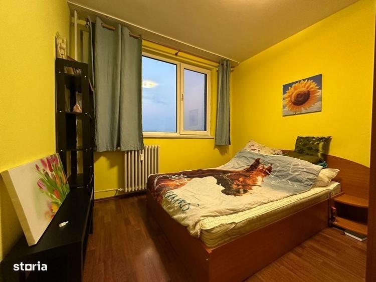 Apartament cu 3 camere în Drumul Taberei