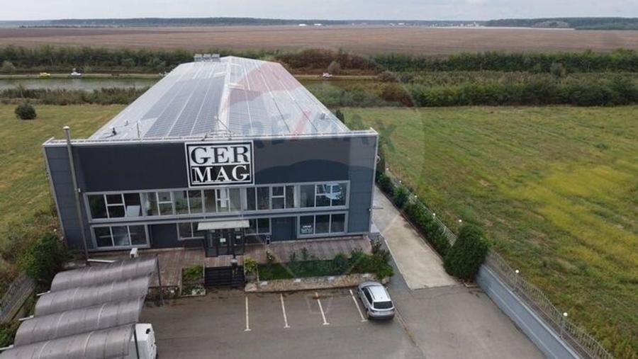 Spațiu industrial, de 3,600 mp, în Afumați