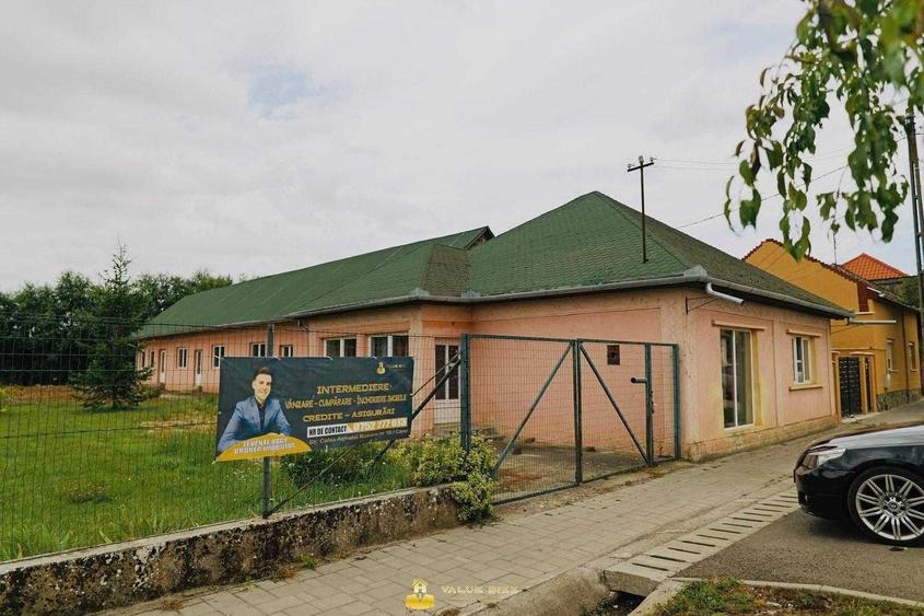 Casă cu 4 camere în Central