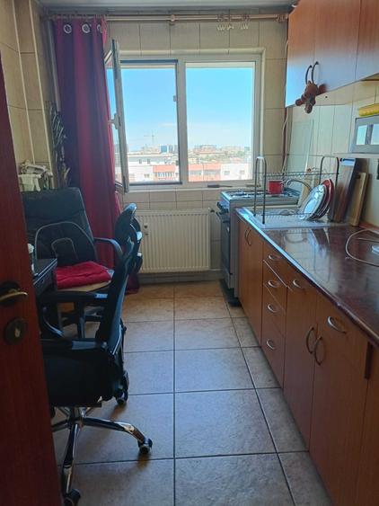 Apartament cu 2 camere semidecomandat în Exterior Vest