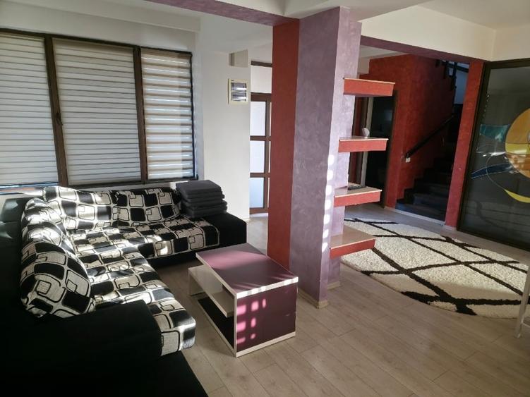 Casă individuală cu 5 camere cu Canalizare în Nord