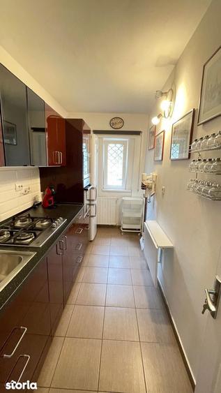 Apartament cu 2 camere decomandat, mobilat în Grivița