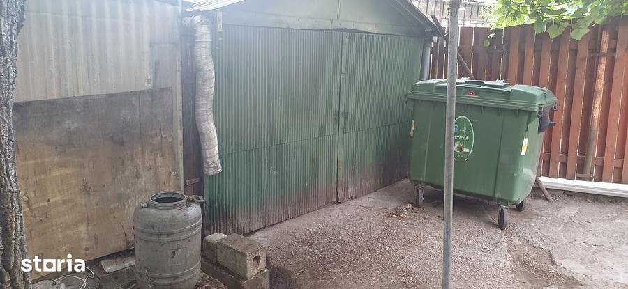 Casă cu 2 camere cu Teren 333 Mp în Mărăști