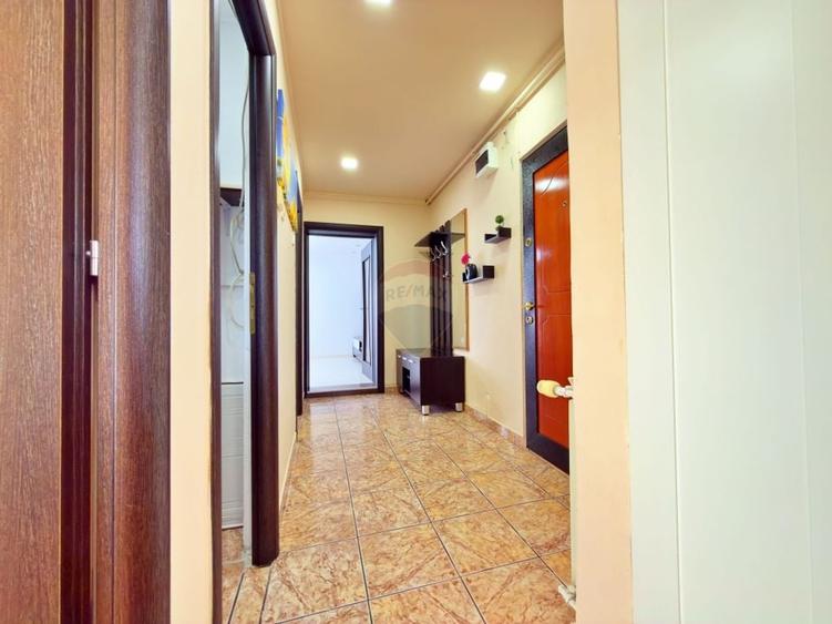 Apartament cu 2 camere decomandat, mobilat în Aurel Vlaicu