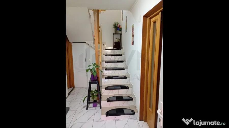 Casă cu 5 camere cu Teren 120 Mp în Colentina