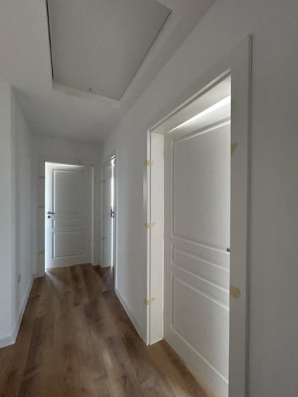 Duplex cu 4 camere cu Canalizare în Central