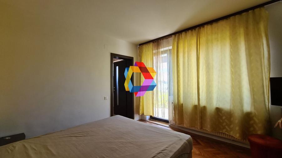 Birou, de 300 mp, în Astra