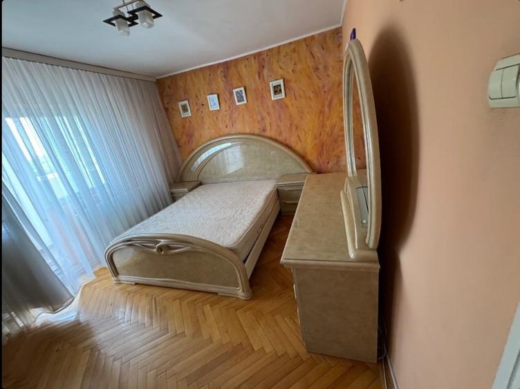 Închiriere Apartament 3 camere la Brancoveanu la 5 min de metrou - 4