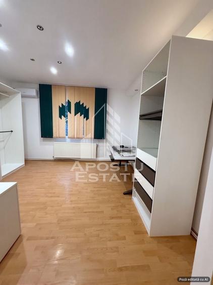 Apartament cu 3 camere decomandat în Mehala