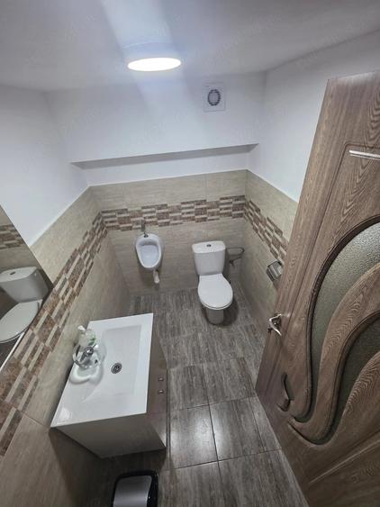 Spațiu comercial, de 210 mp, în Exterior Vest