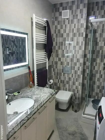 Apartament cu 3 camere decomandat în Vest