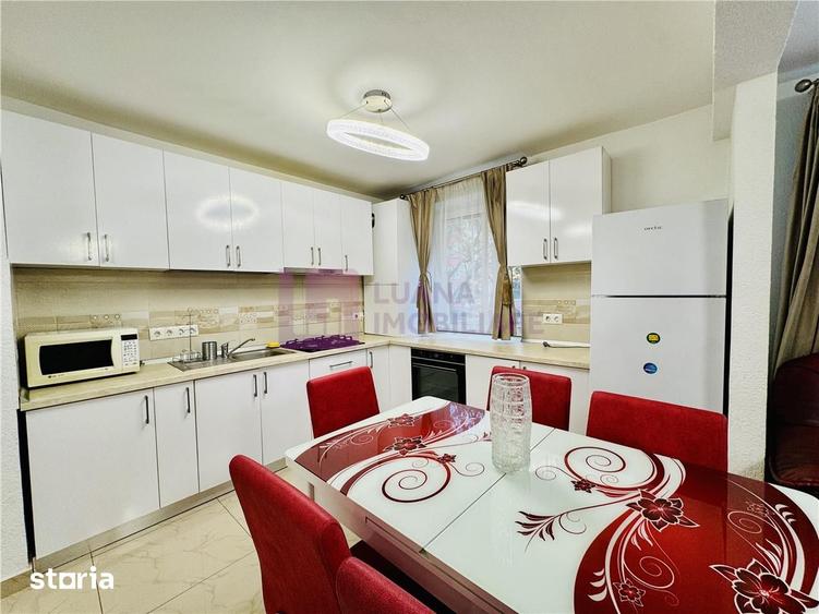 Apartament cu 3 camere, mobilat în Central