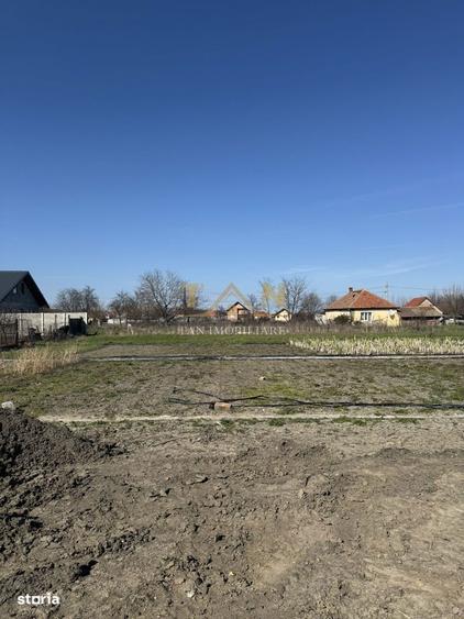 Teren Pentru Duplex Utvin - 2