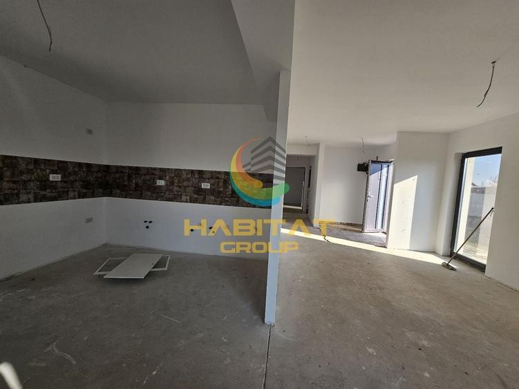 Casă individuală cu 3 camere cu Canalizare în Berceni