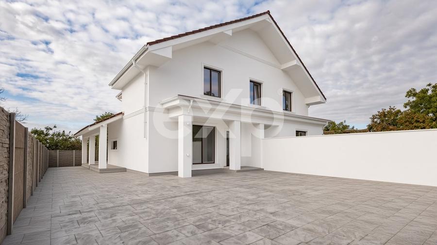 Duplex cu 4 camere cu Teren 247 Mp în Giarmata