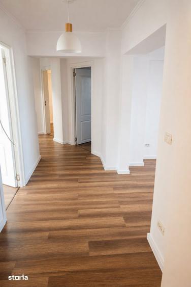 Apartament cu 4 camere decomandat în Elisabetin