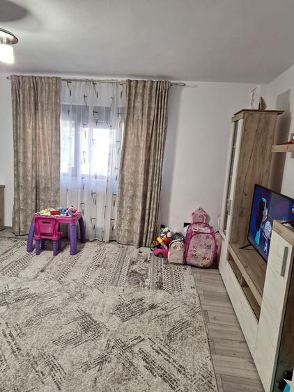Apartament cu 2 camere decomandat în Nicolae Bălcescu
