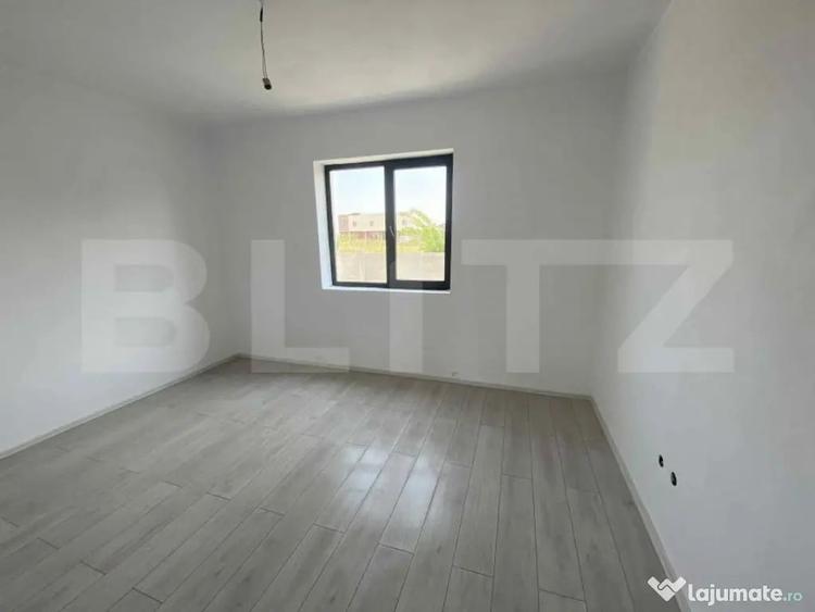 Casă cu 4 camere cu Teren 300 Mp în Preajba