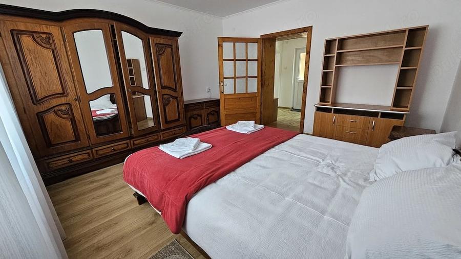 Casă cu 4 camere cu Teren 500 Mp în Iosia