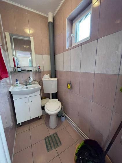 Apartament cu 2 camere nedecomandat, mobilat în Podu Roș
