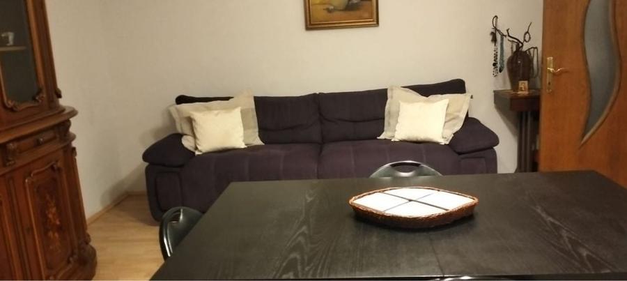 Apartament cu 2 camere decomandat în Popoveni