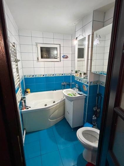 Apartament cu 3 camere decomandat în Tomis Nord
