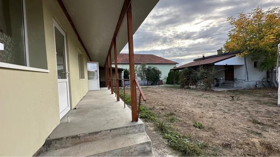 Casă cu 4 camere cu Teren 630 Mp în Ilia