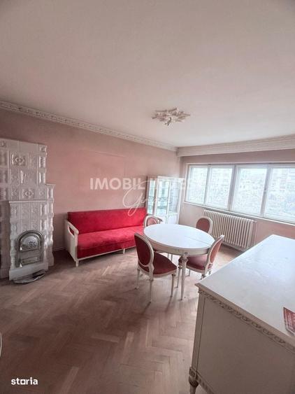 Apartament cu 3 camere în Central