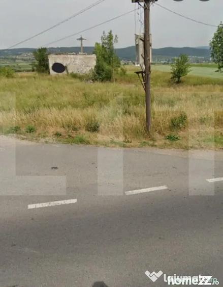 Teren de 5600 mp, în Chilieni