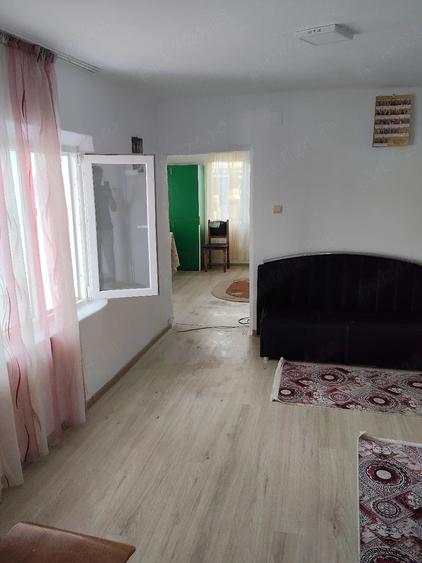 Casă cu Teren 300 Mp în Central