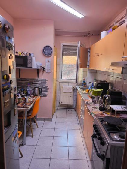 Apartament cu 3 camere semidecomandat în Ultracentral