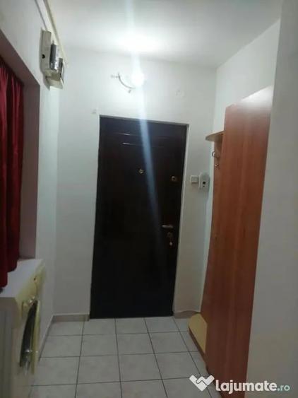 Garsonieră semidecomandată în Țiglina 1
